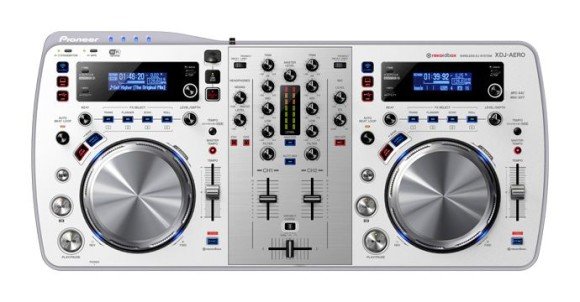 Pioneer XDJ Aero in Perlweiß