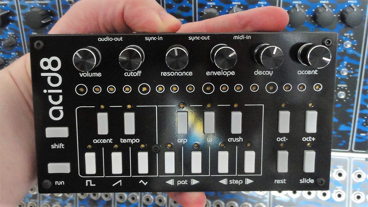 Test: Twisted Electrons Acid8 MKIII, 8-Bit Bass-Synthesizer