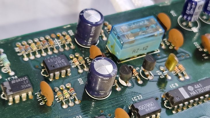 Yamaha TF1 electrolytic capacitors and relay