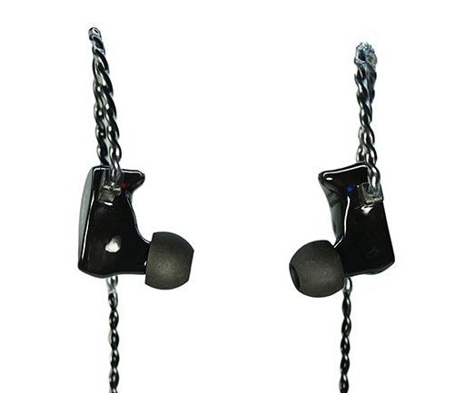 Fischer Amps FA 666 XB In Ear Hörer Ansicht von der Seite auf weissem Hintergrund