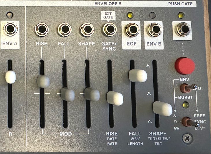 Intellijel Designs Cascadia Envelope