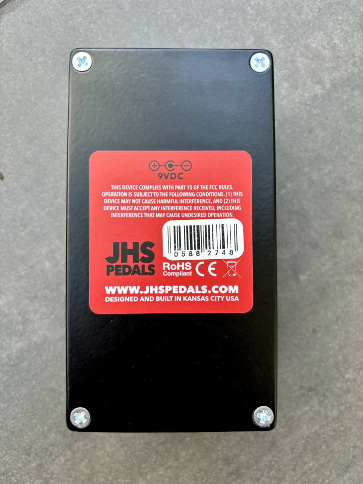 JHS Pedals Hard Drive Ansicht Unterseite mit Firmenaufkleber