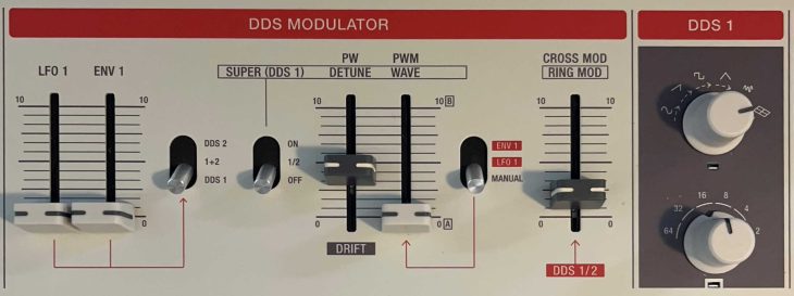 Udo Super 8 Synthesizer Modulation