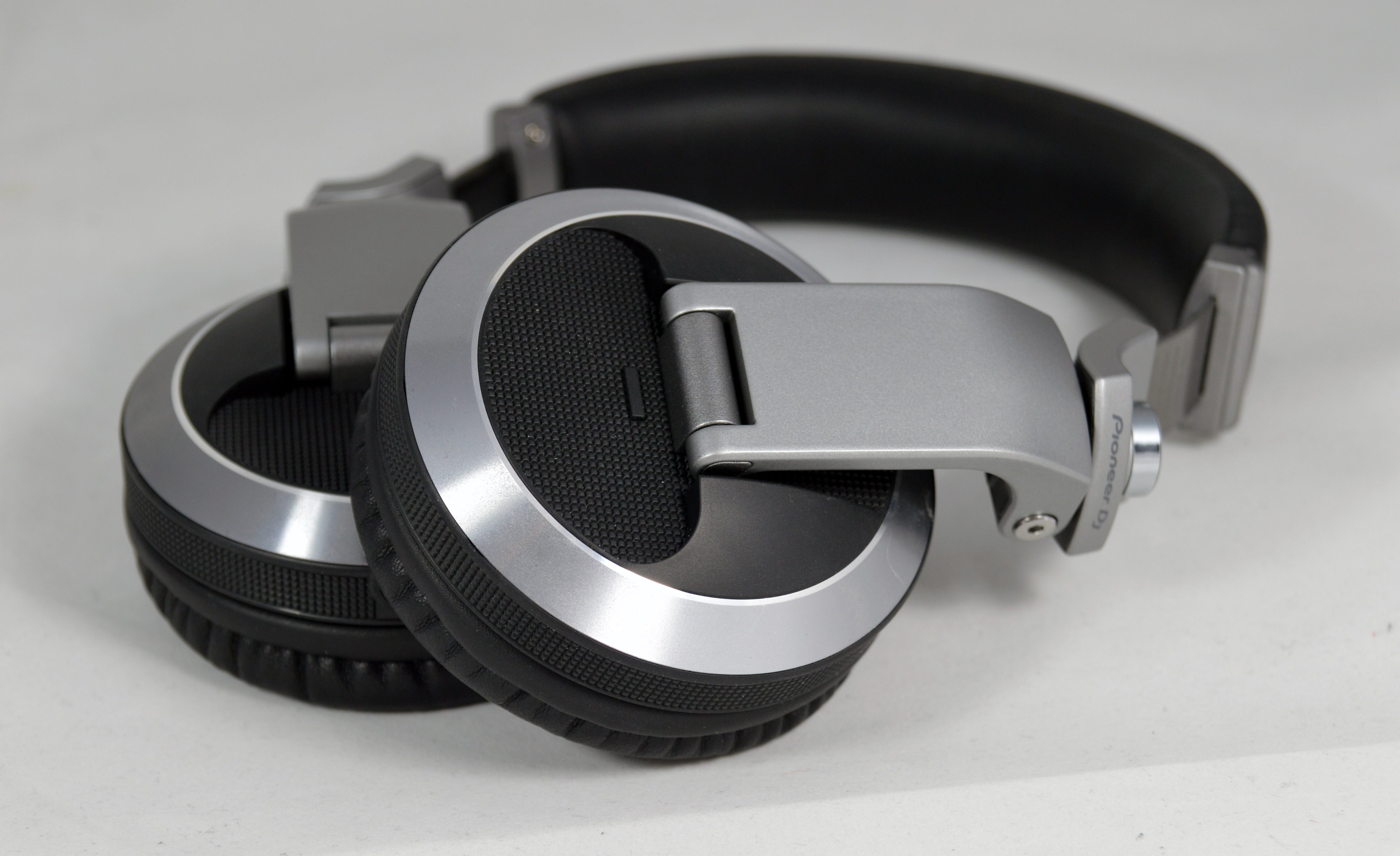 Pioneer DJ-Headphone Test: HDJ-X7,